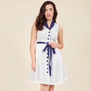 ModCloth Community Brunch Eyelet Shirt Dress Med